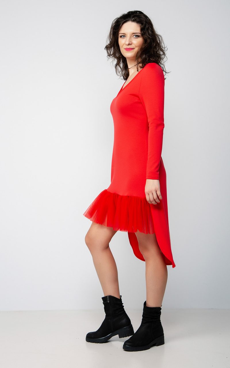 Rochie din țesătură de tricot cu mâneci și volan din tull